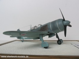 La-7 B-20